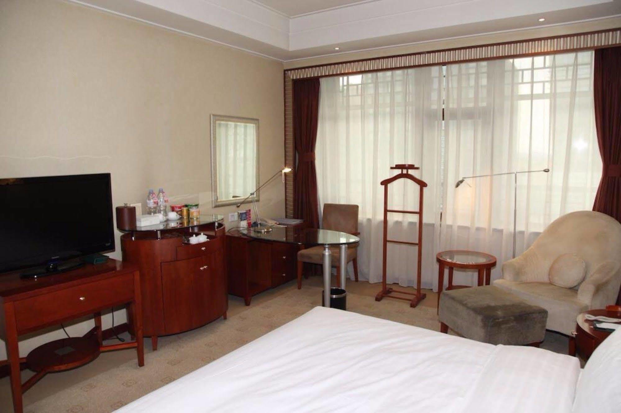 Oriental Garden Hotel Pequim Exterior foto